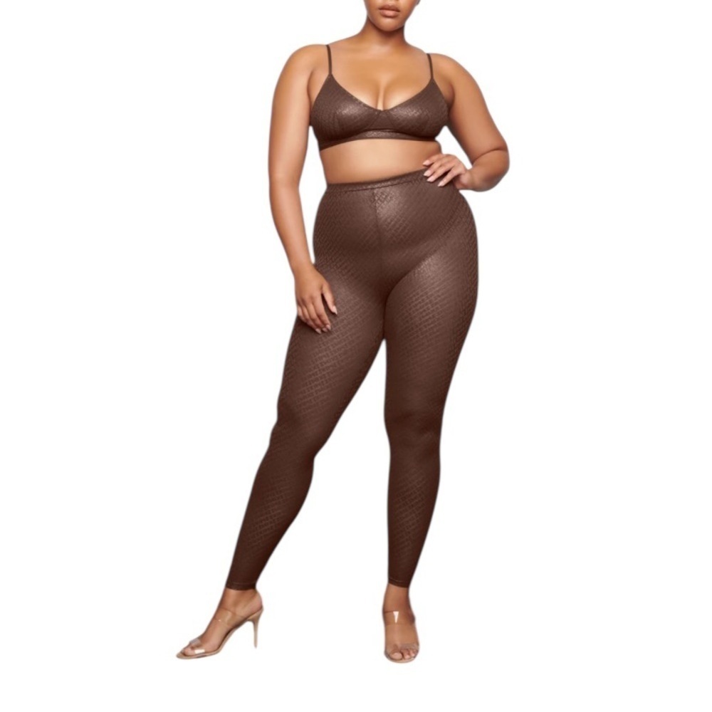 Skims NWT Shimmer Metallic Foil Logo Brown Leggings Size 4X